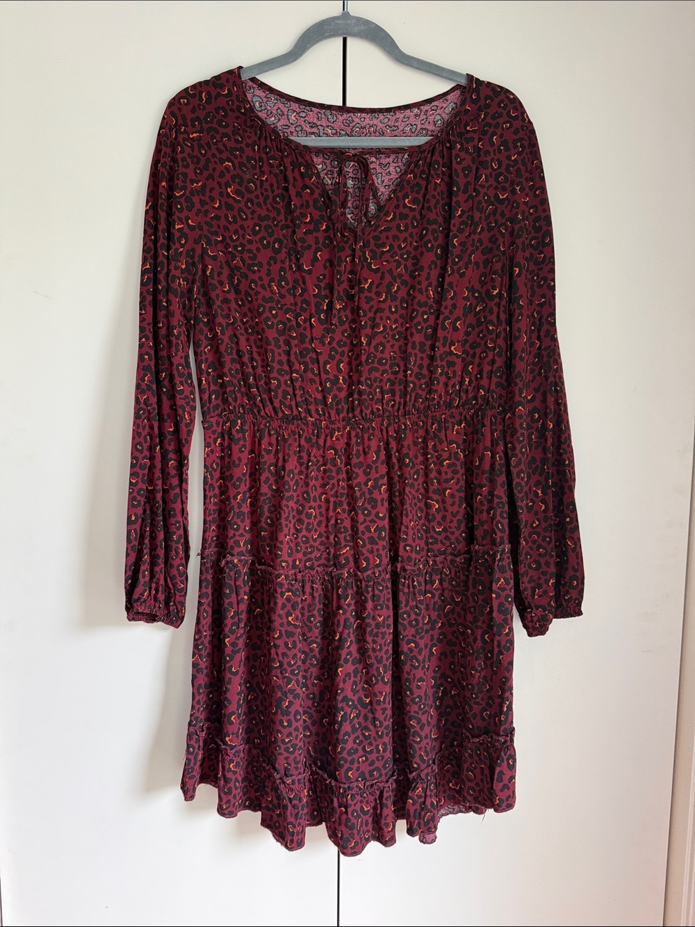 SHEIN Burgundy Leopard Print Long Sleeve Tiered Dress